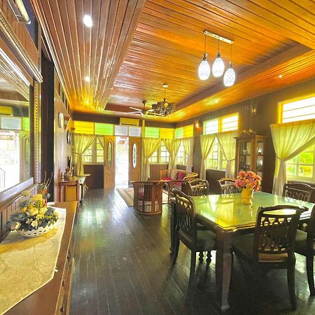 Tamteh Homestay Ayer Hitam Ngoại thất bức ảnh